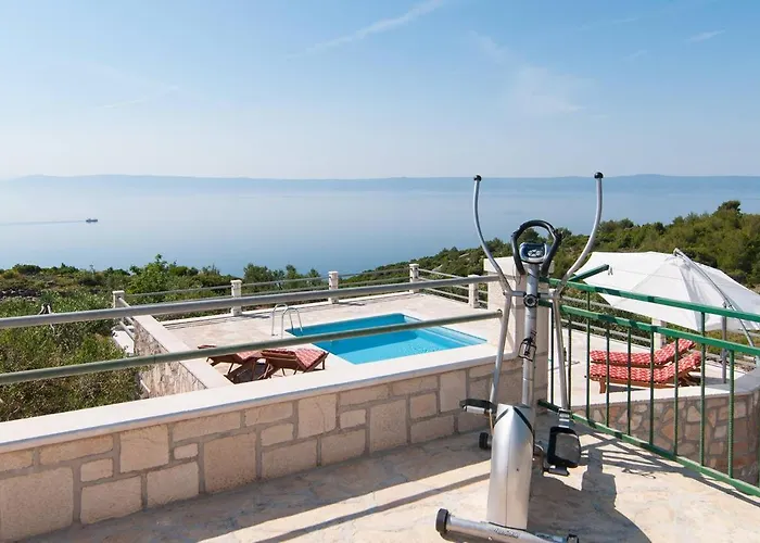 Robinzonska Kuca Kanava Casa de Férias