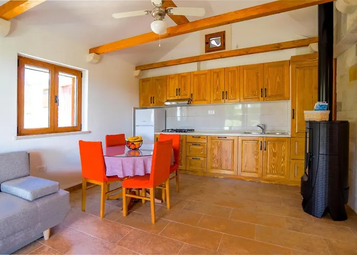 Robinzonska Kuca Kanava Vakantiehuis Selca (Brac)