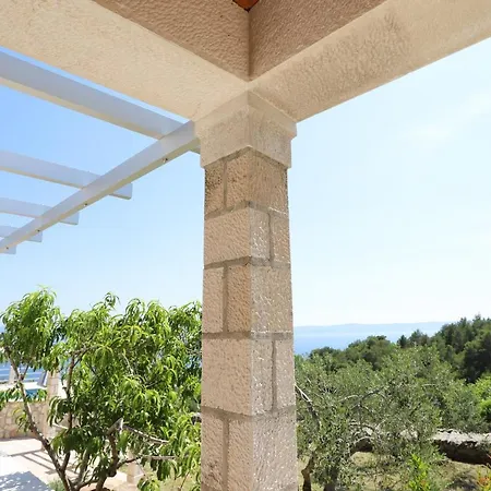 Dom wakacyjny Robinzonska Kuca Kanava